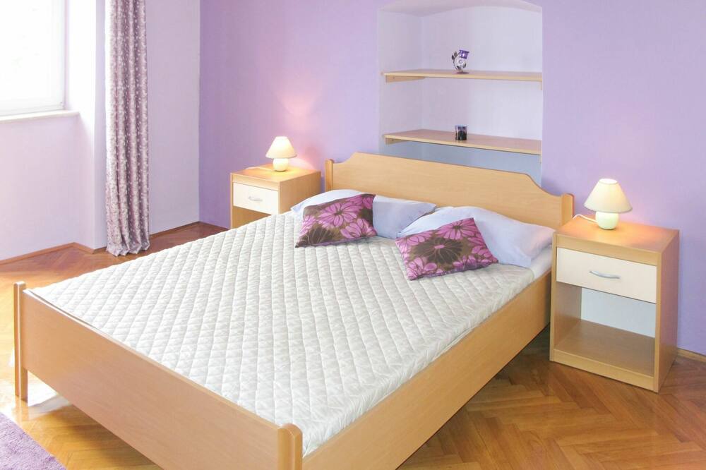 Photo of Bedroom in Sveta Jelena