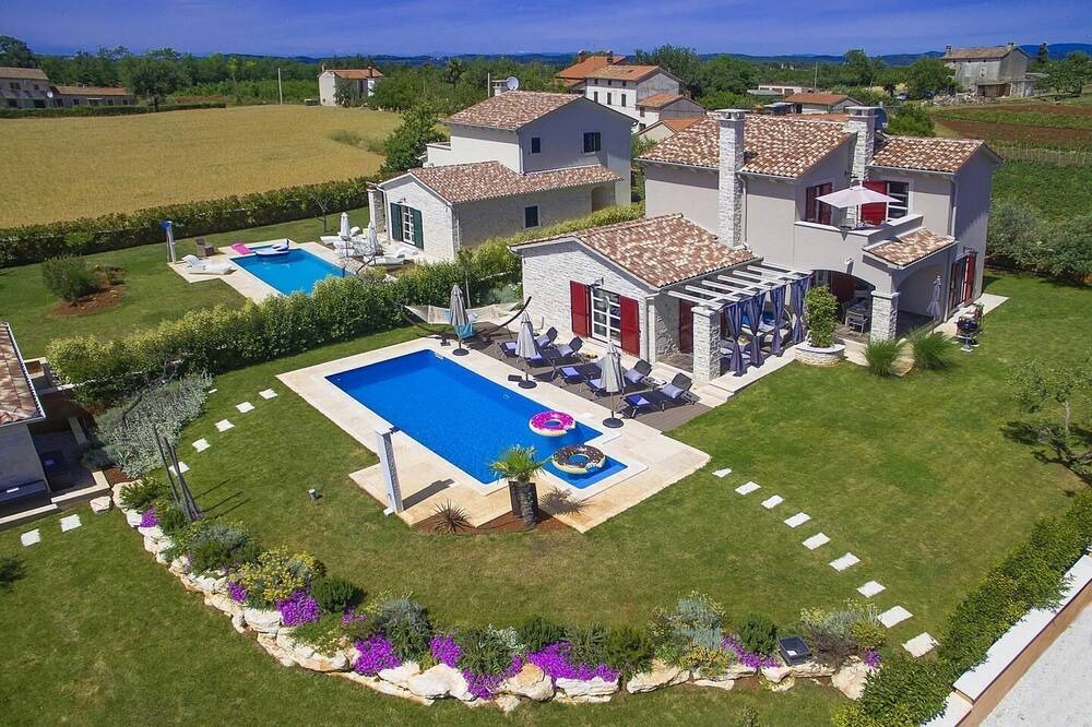 Photo of Outdoor in Lasici