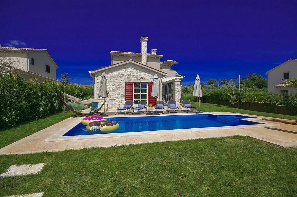 Photo of Outdoor in Lasici
