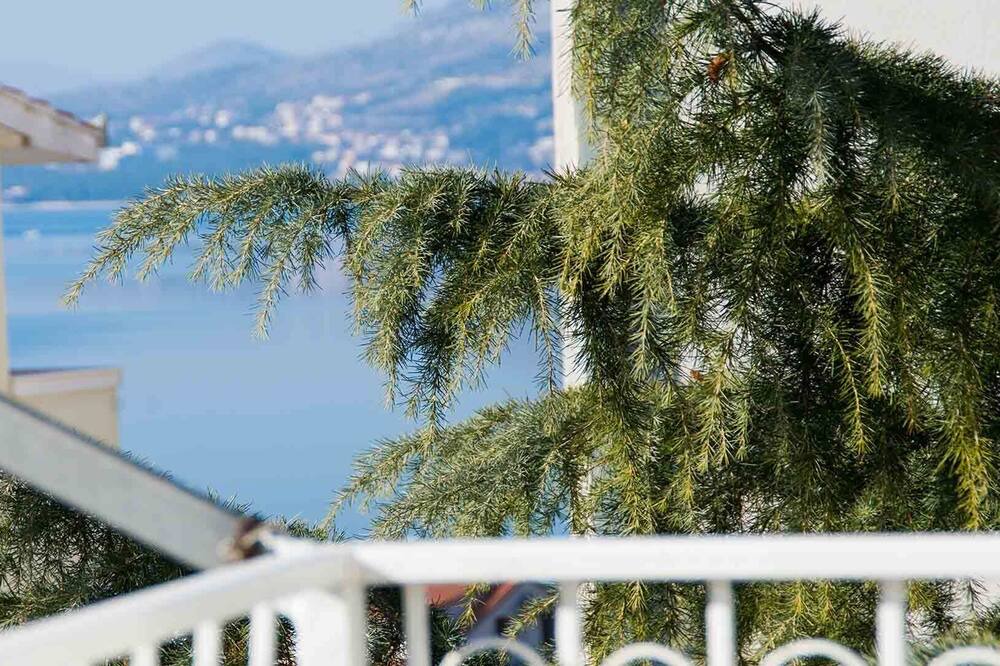 Photo of Patio Balcony in Okrug Gornji