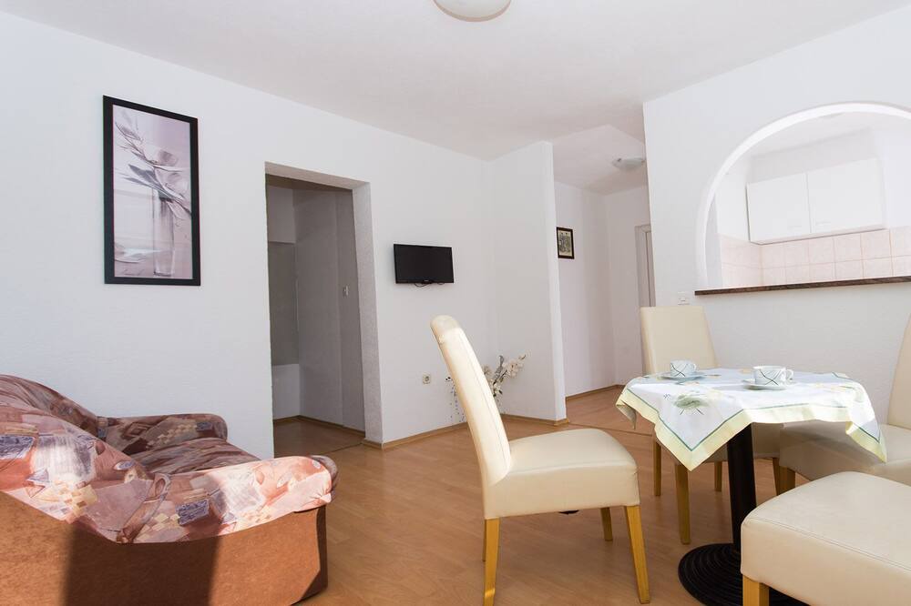 Photo of Livingroom in Okrug Gornji