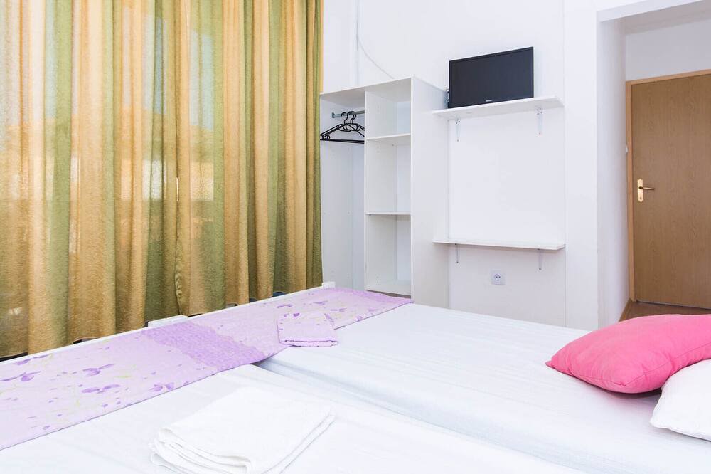 Photo of Bedroom in Okrug Gornji