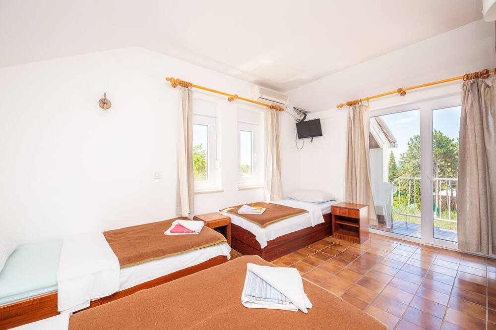 Photo of Bedroom in Zrce