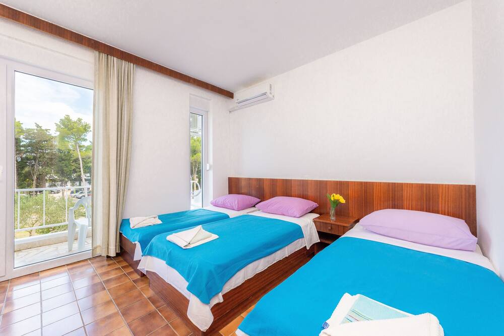 Photo of Bedroom in Zrce