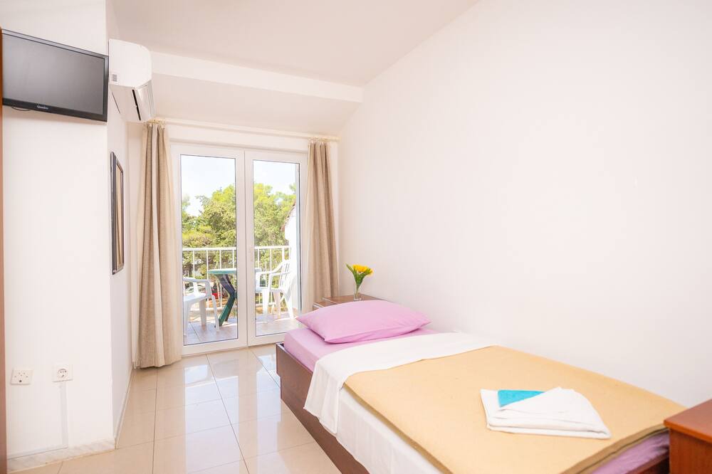 Photo of Bedroom in Zrce