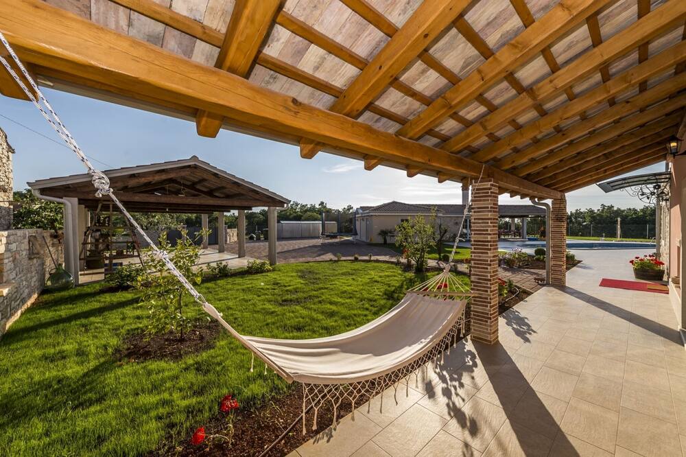 Photo of Patio Balcony in Babici