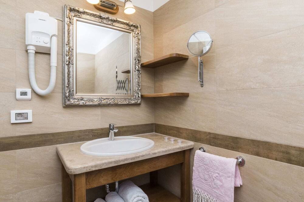 Photo of Bathroom in Babici
