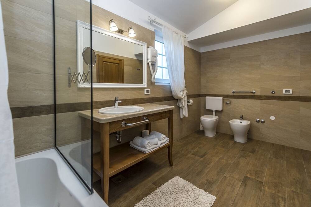 Photo of Bathroom in Babici