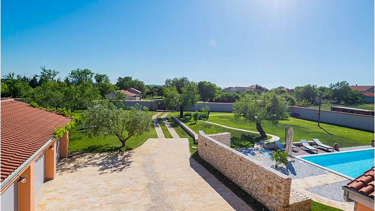 Photo of Outdoor in Skabrnja