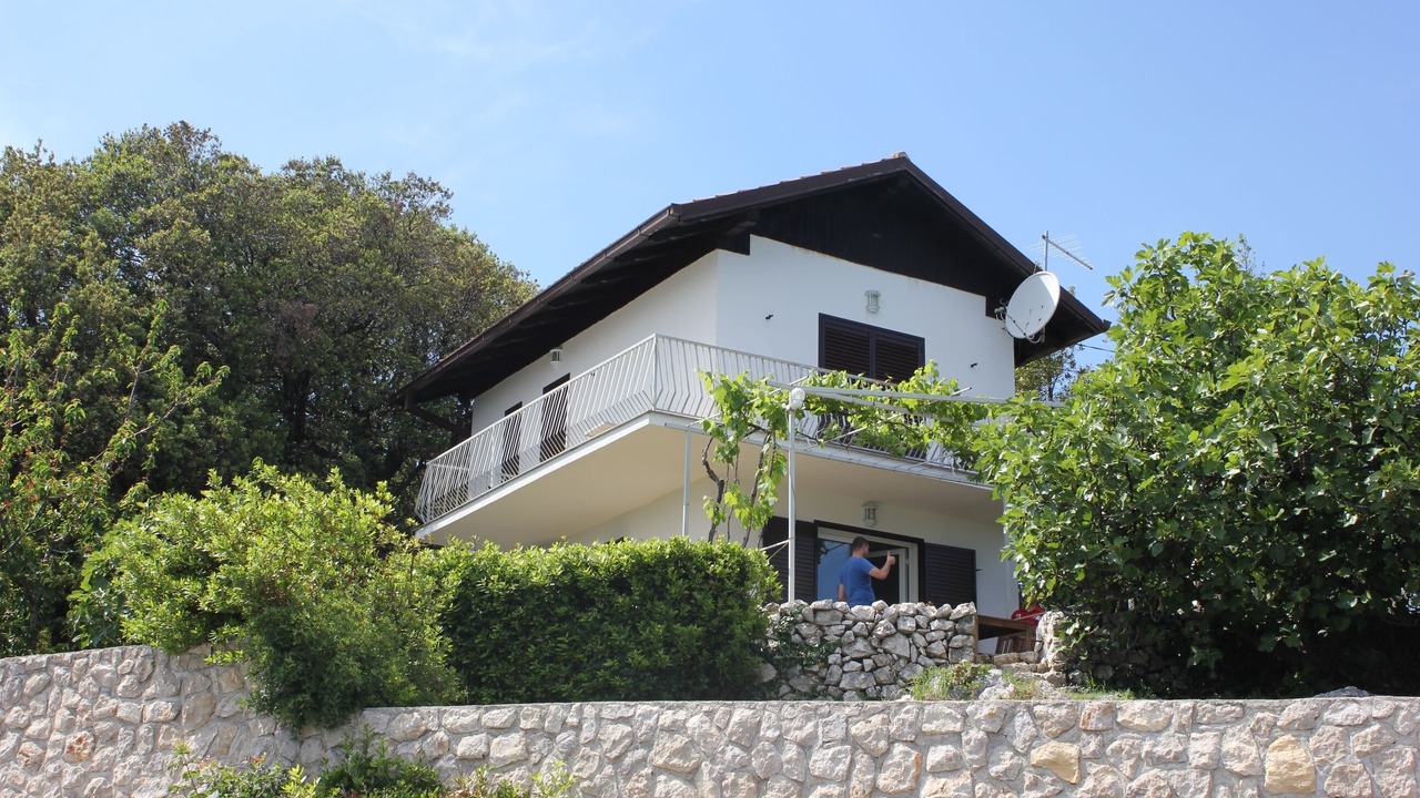 Photo of Outdoor in Brsec
