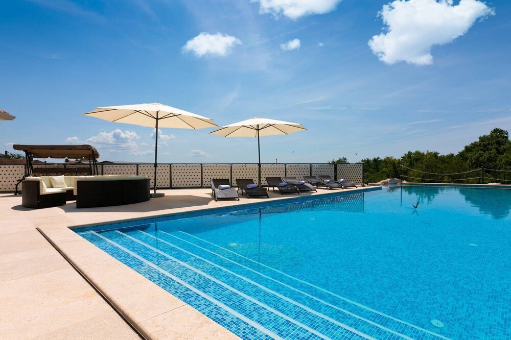Photo of Outdoor in Nova Vas