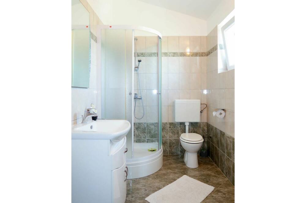 Photo of Bathroom in Milohnici