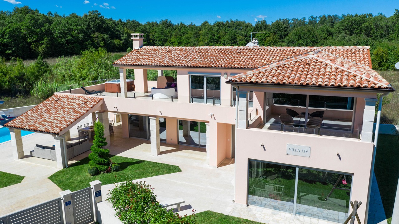Photo of Outdoor in Belavici