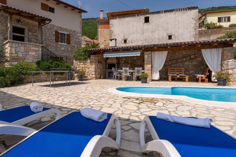 Photo of Outdoor in Martina