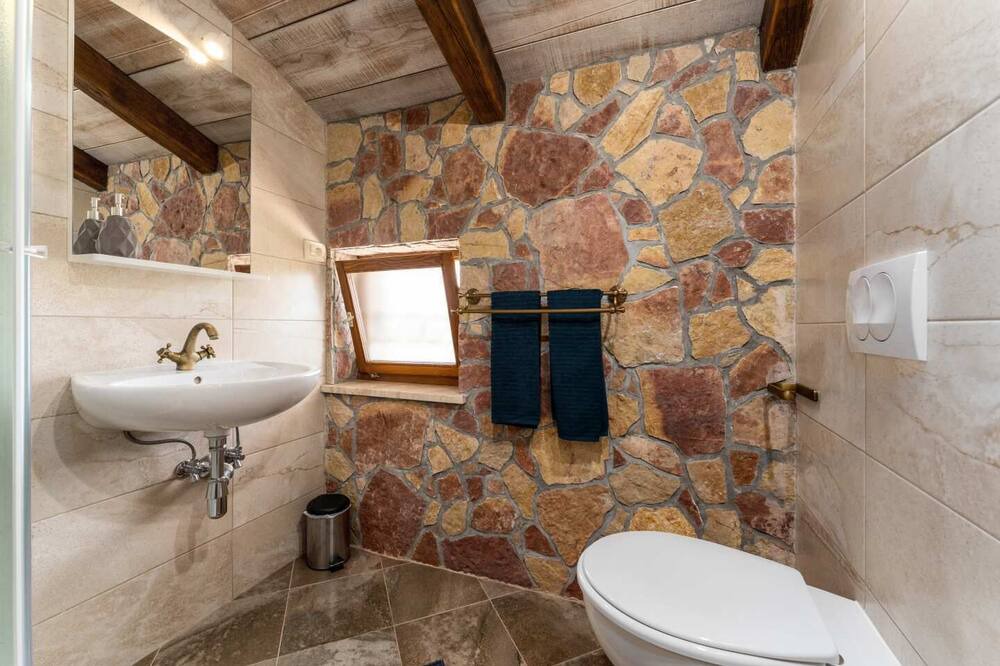 Photo of Bathroom in Martina