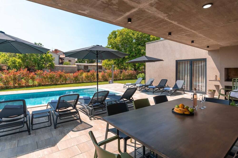 Photo of Patio Balcony in Farini