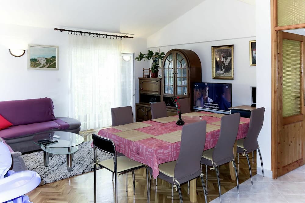 Photo of Bedroom in Srijane