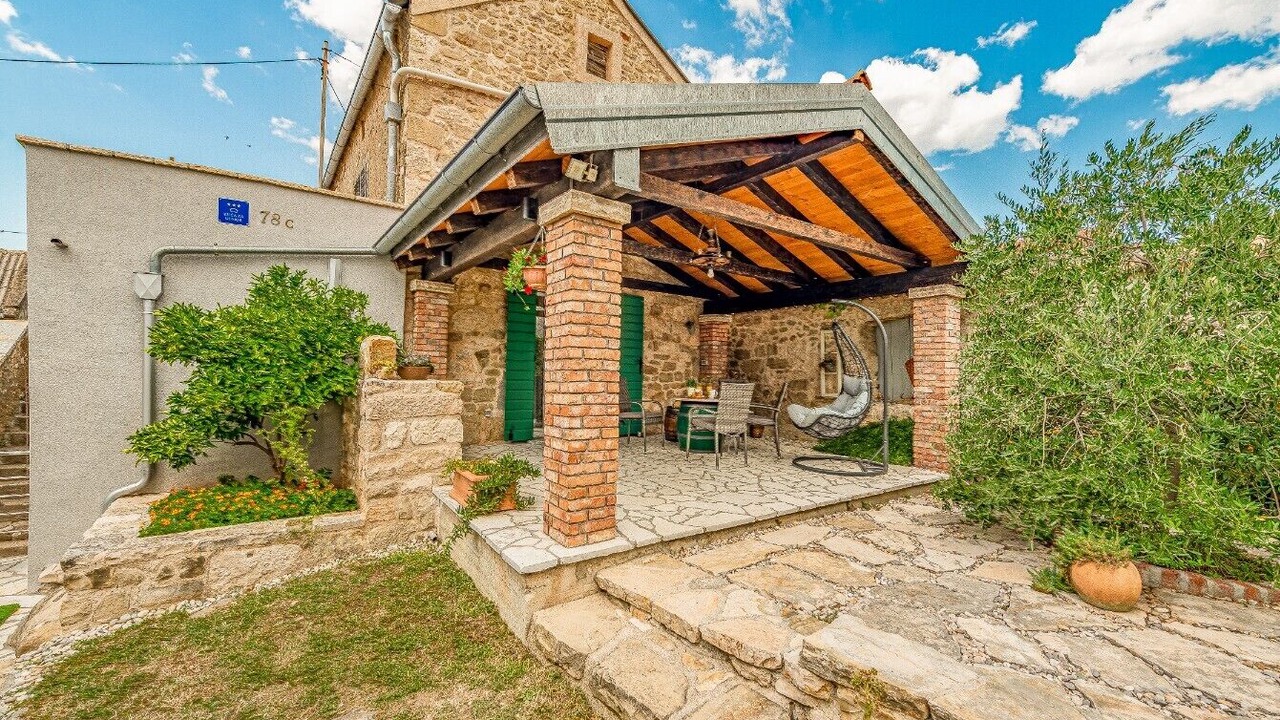 Photo of Outdoor in Razanac