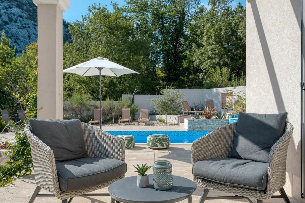 Photo of Outdoor in Drivenik