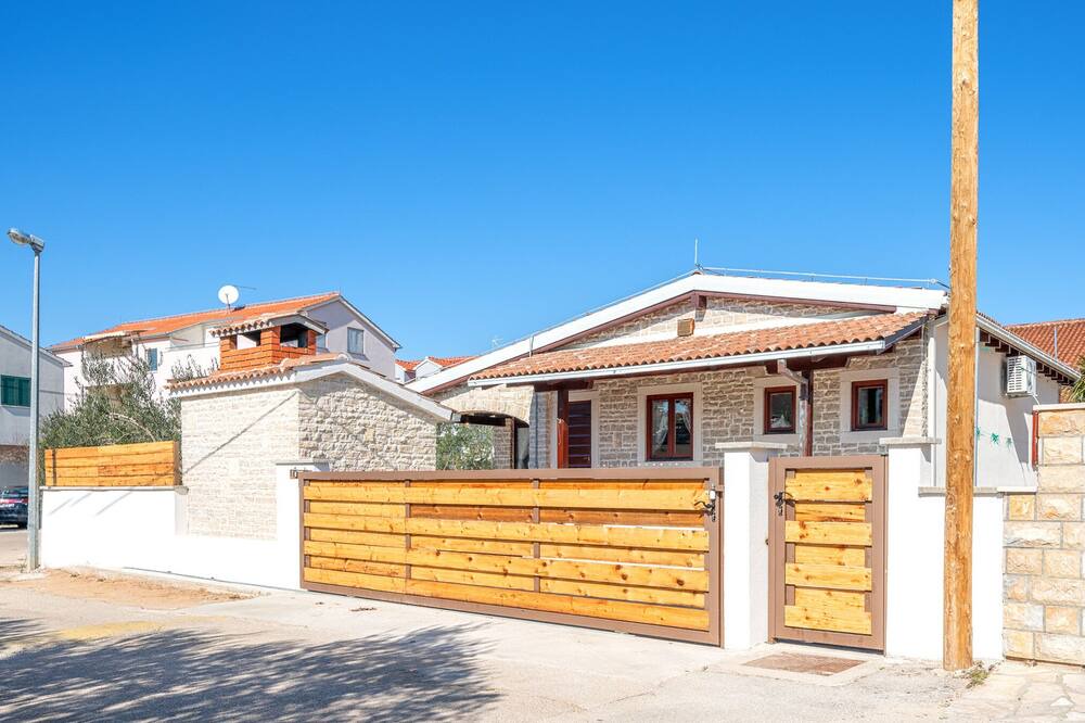Photo of Outdoor in Srima