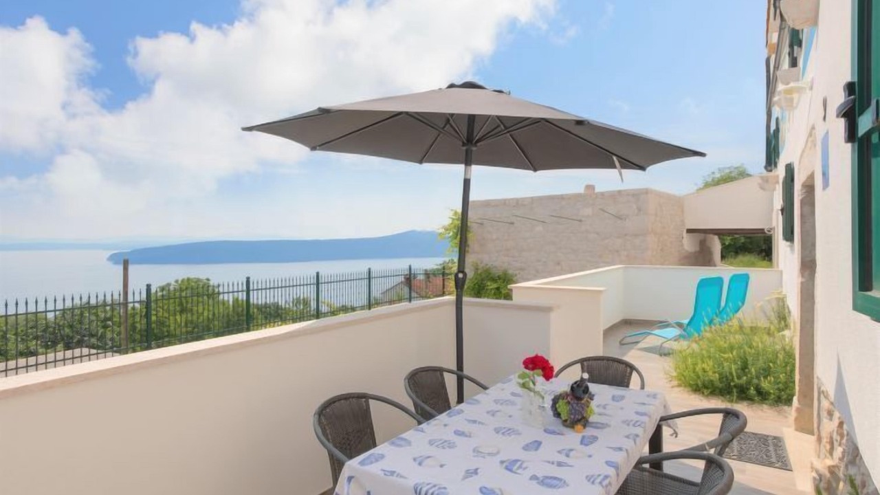 Photo of Patio Balcony in Sveta Jelena