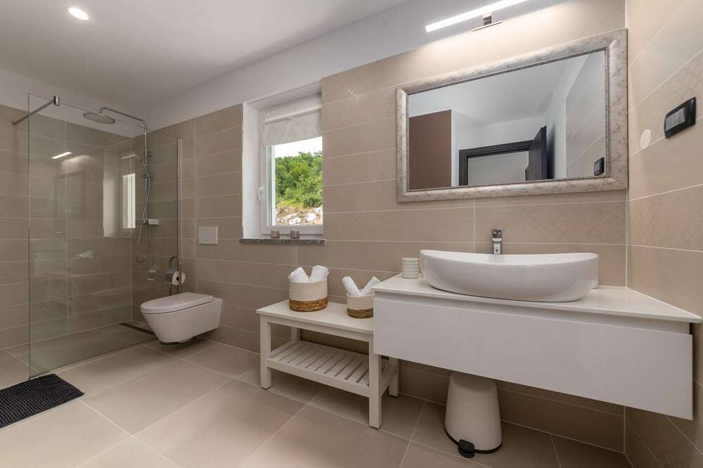 Photo of Bathroom in Martina