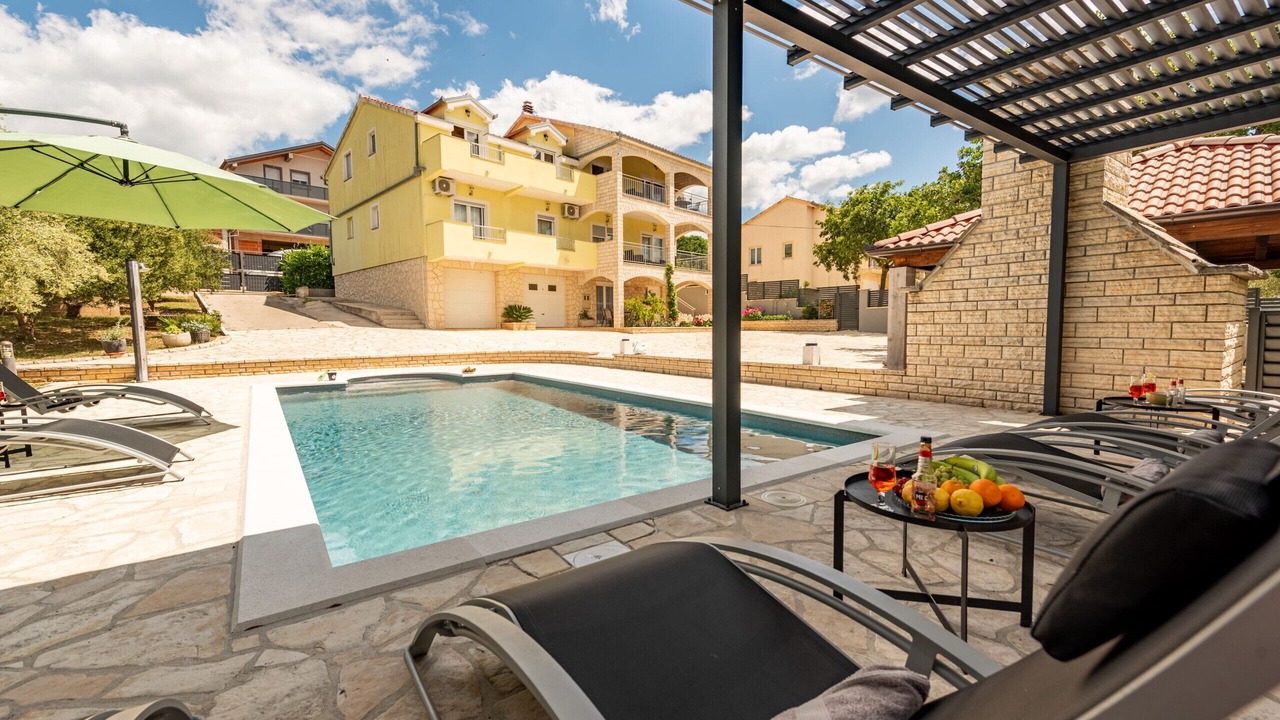 Photo of Outdoor in Lisicici