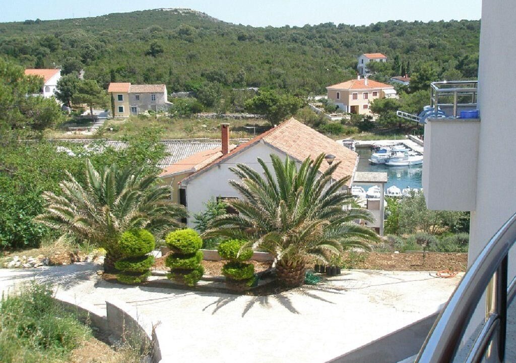 Photo of Others in Molat