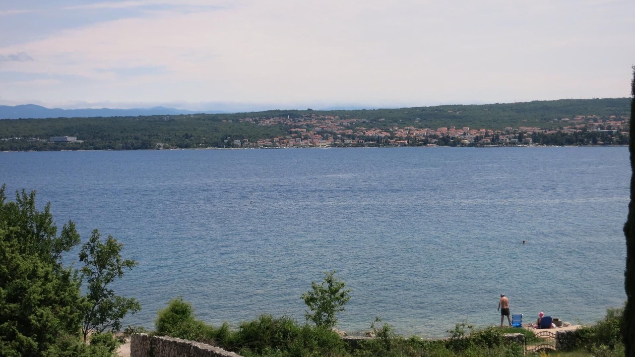 Photo of Others in Porat