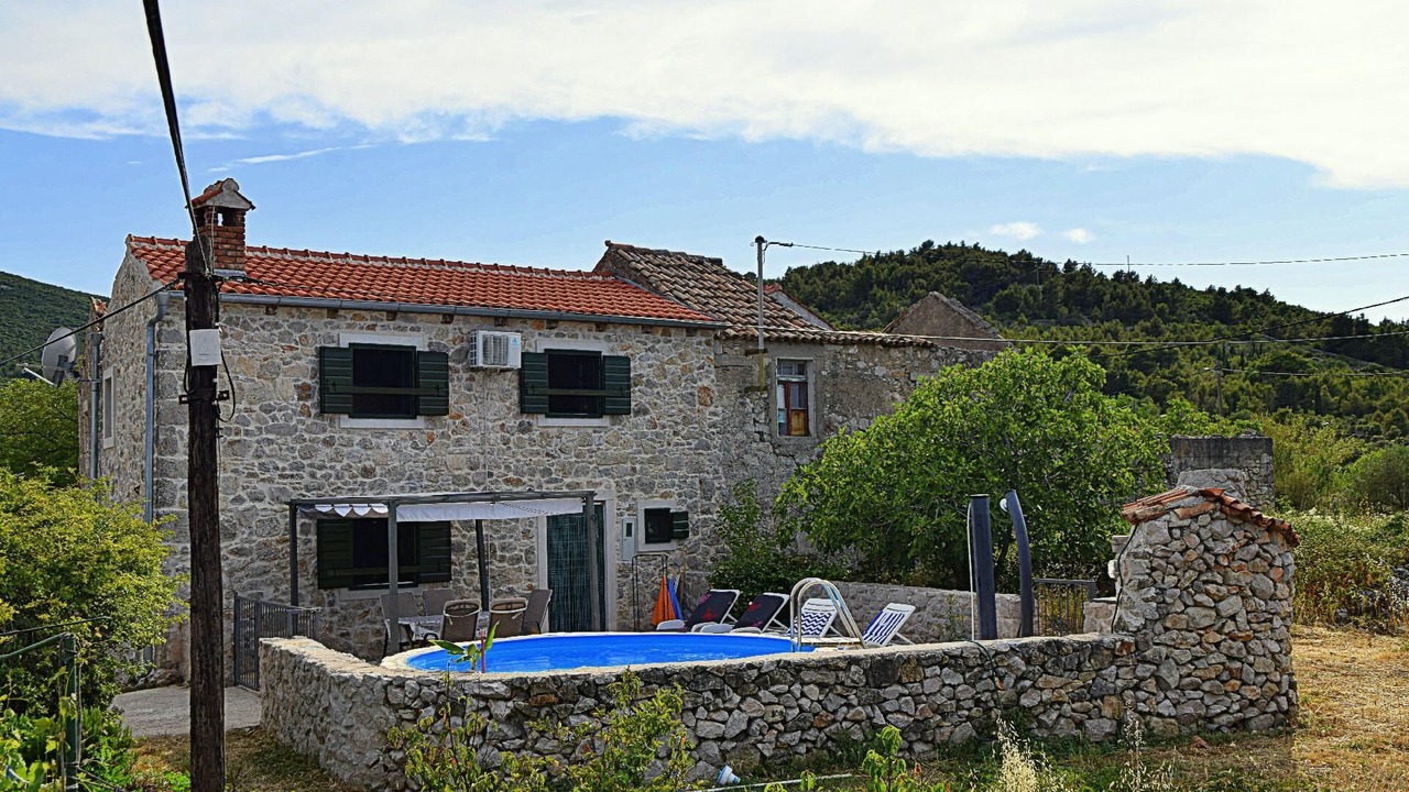 Photo of Outdoor in Dobropoljana