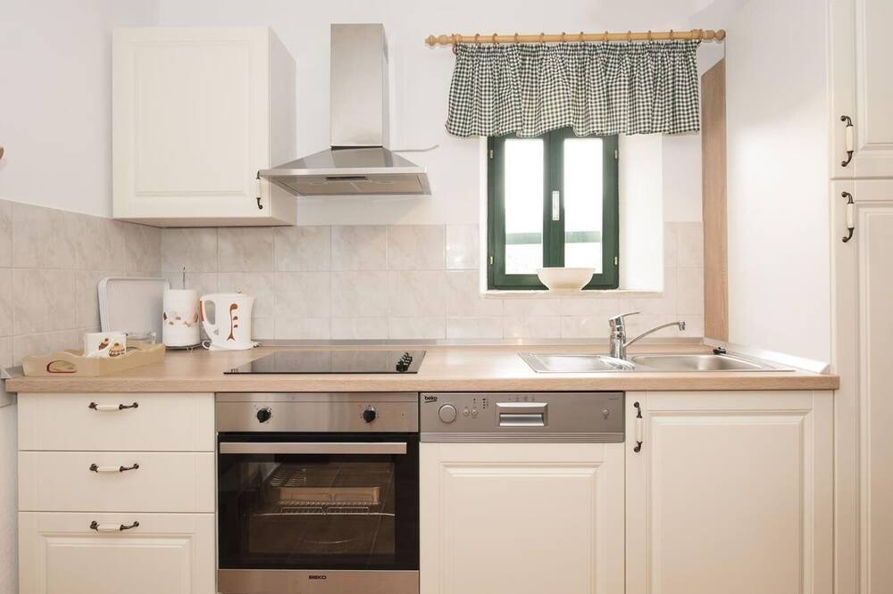 Photo of Kitchen in Civljane