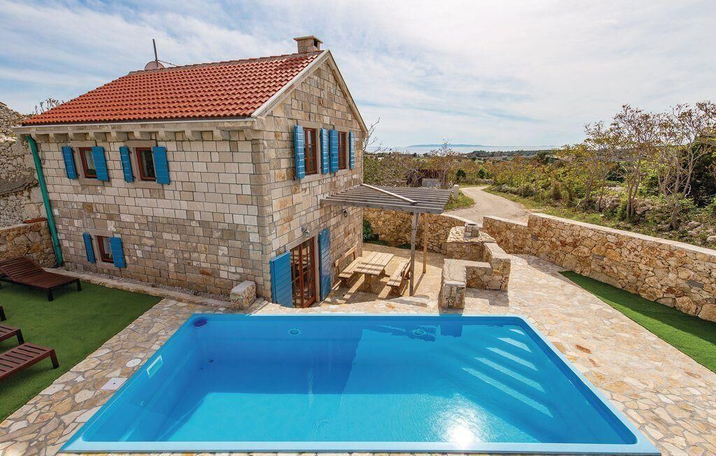Photo of Outdoor in Novalja