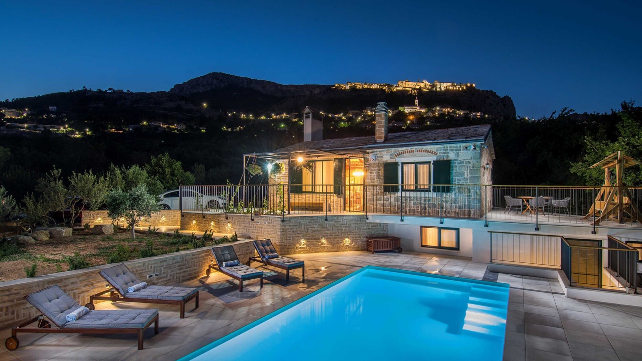 Photo of Outdoor in Klis