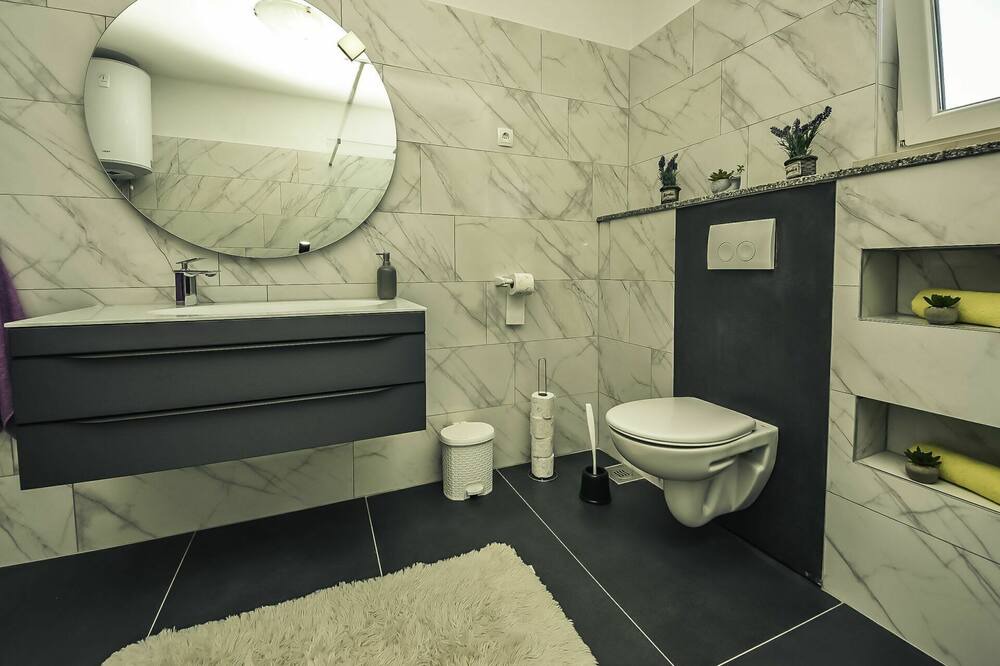 Photo of Bathroom in Brisevo