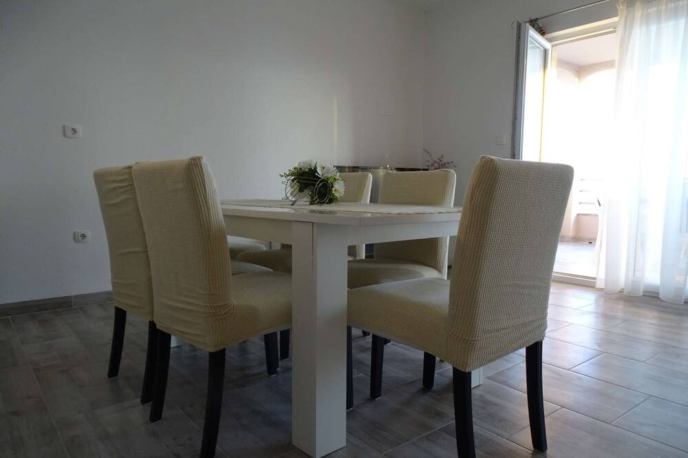 Photo of Livingroom in Rtina
