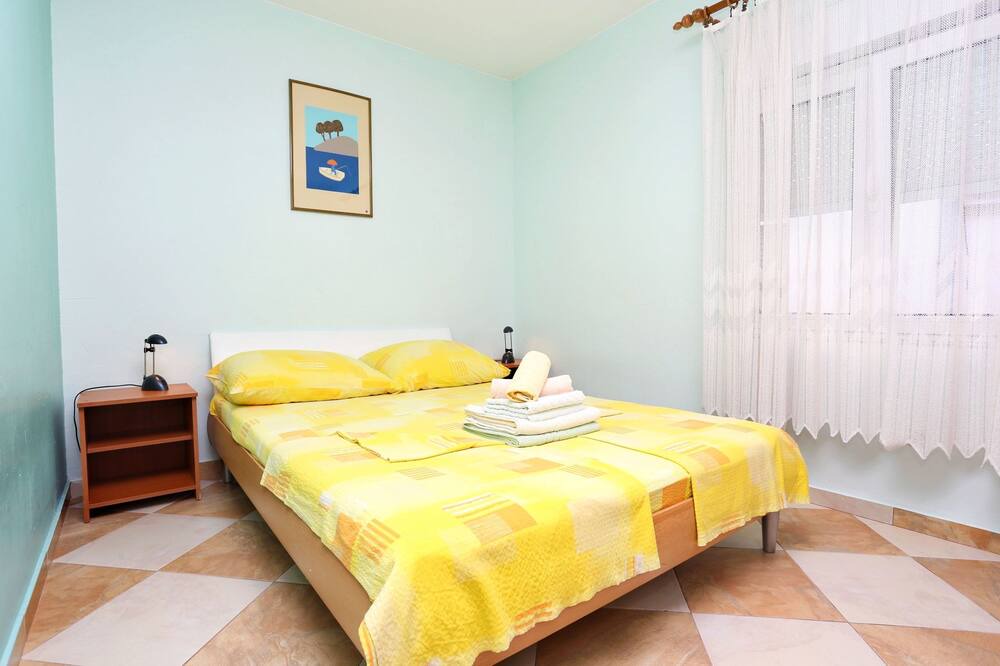 Photo of Bedroom in Promajna