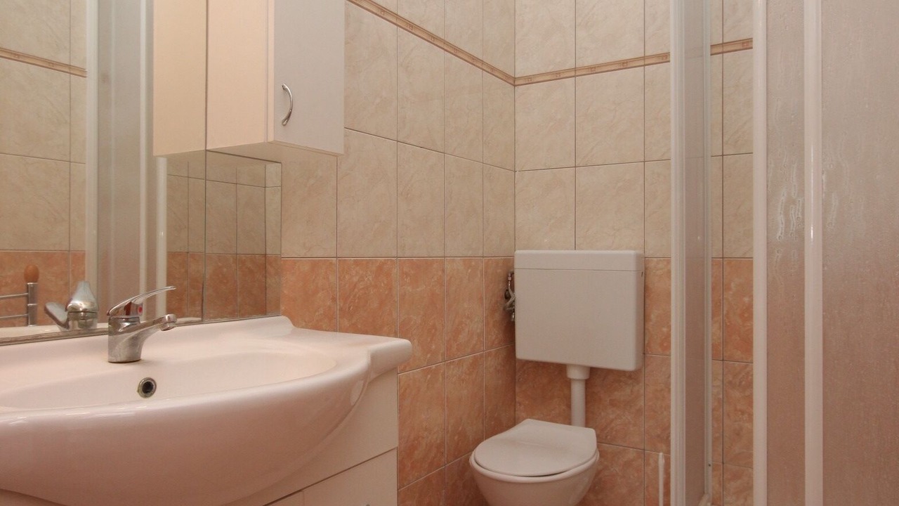 Photo of Bathroom in Banj
