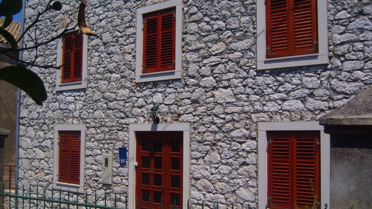 Photo of Outdoor in Cove Murtar