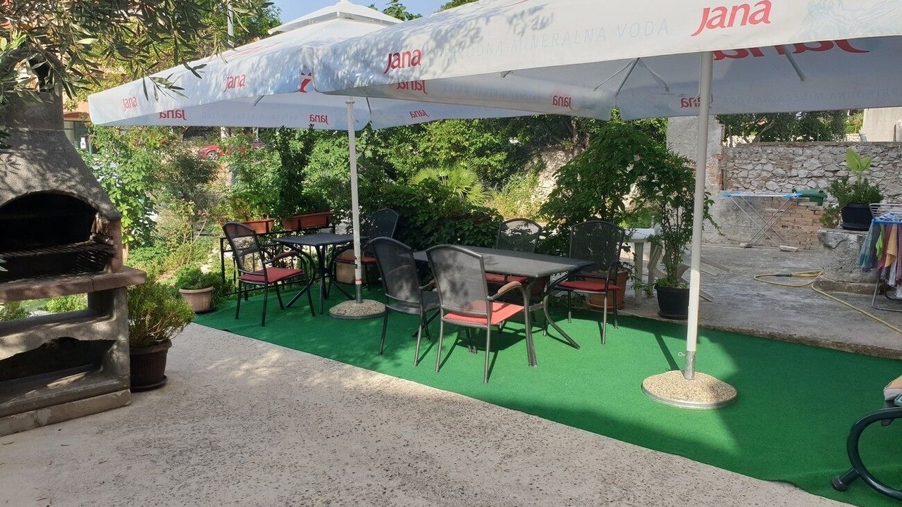 Photo of Outdoor in Cove Murtar