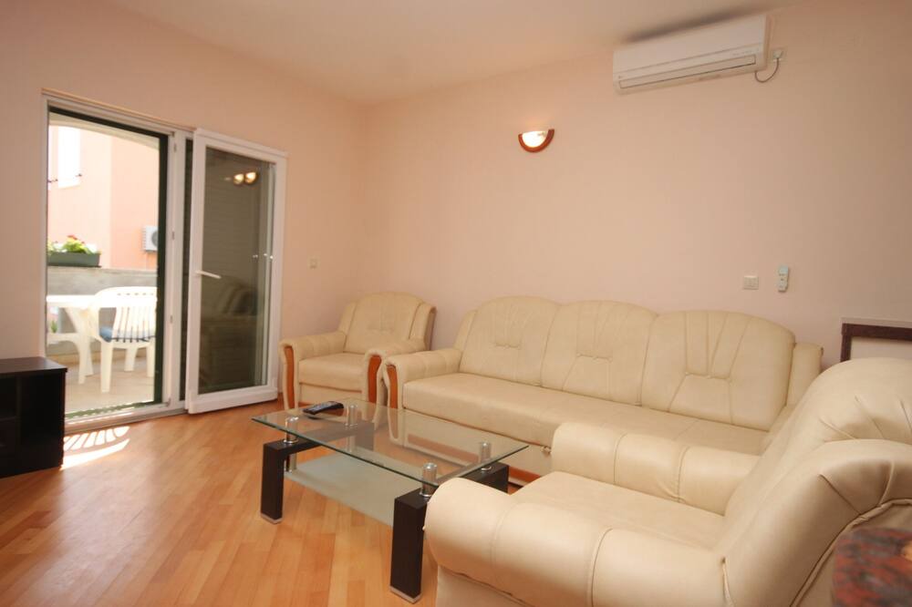 Photo of Livingroom in Banj
