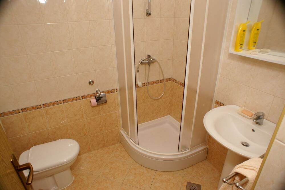 Photo of Bathroom in Nevidane