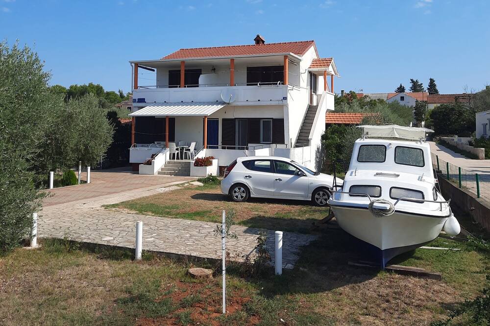 Photo of Outdoor in Muline
