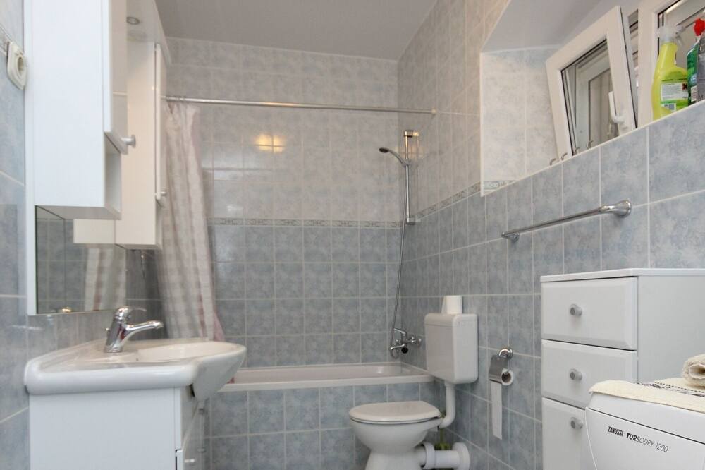 Photo of Bathroom in Sutomiscica