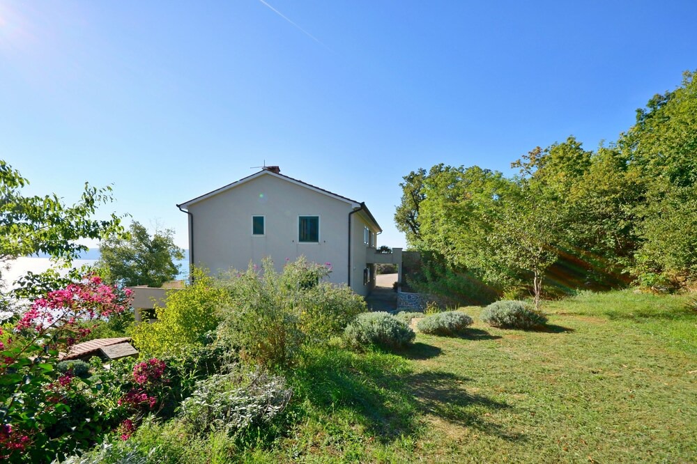 Photo of Outdoor in Mosenice