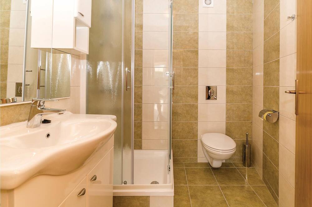 Photo of Bathroom in Banj