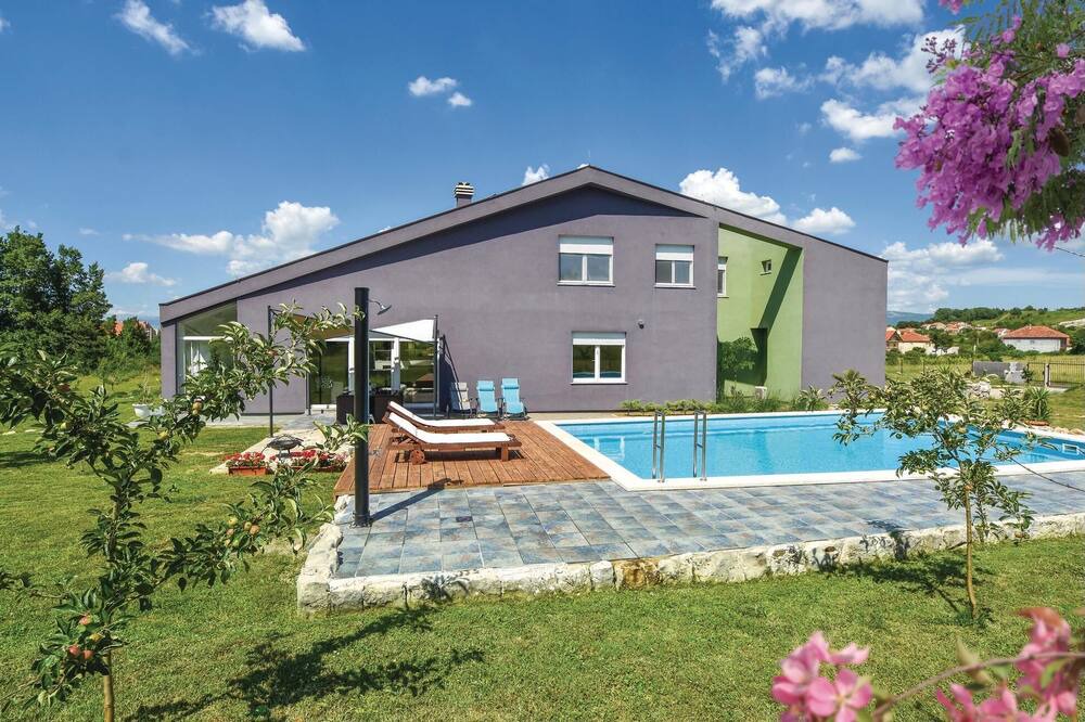 Photo of Outdoor in Trilj