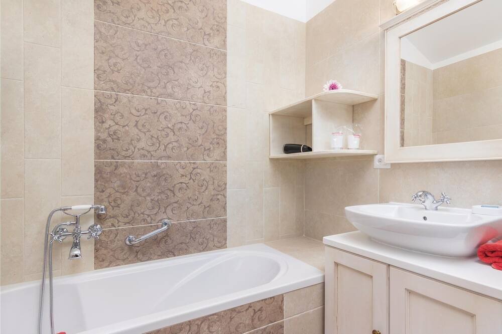 Photo of Bathroom in Stifanici