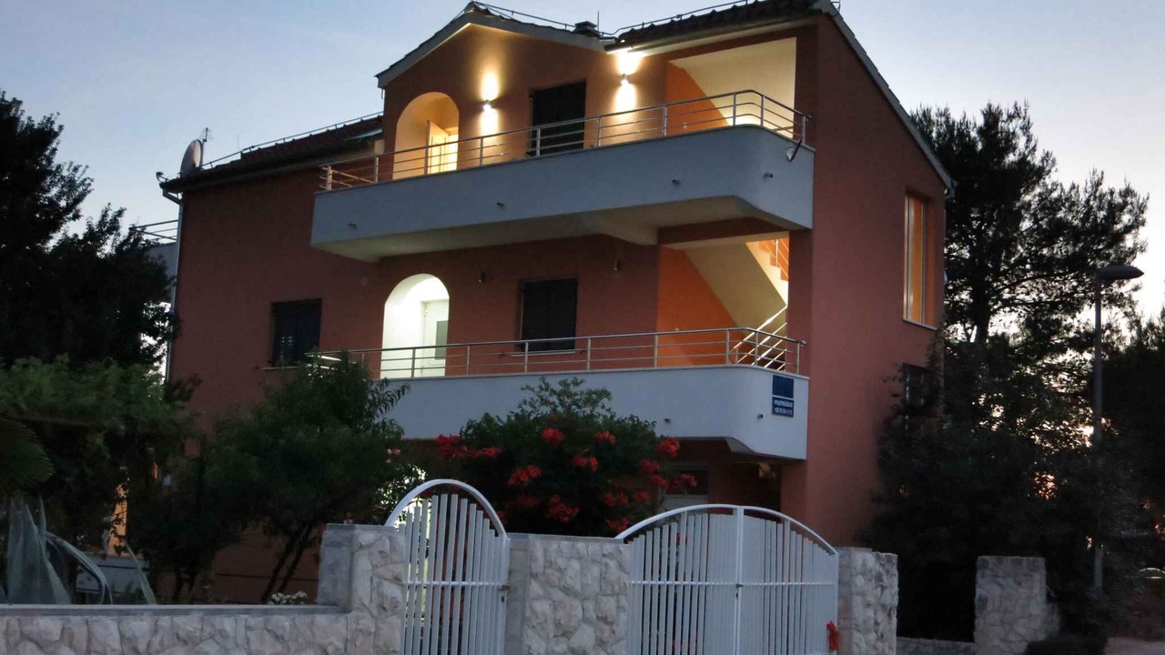 Photo of Buildings in Srima