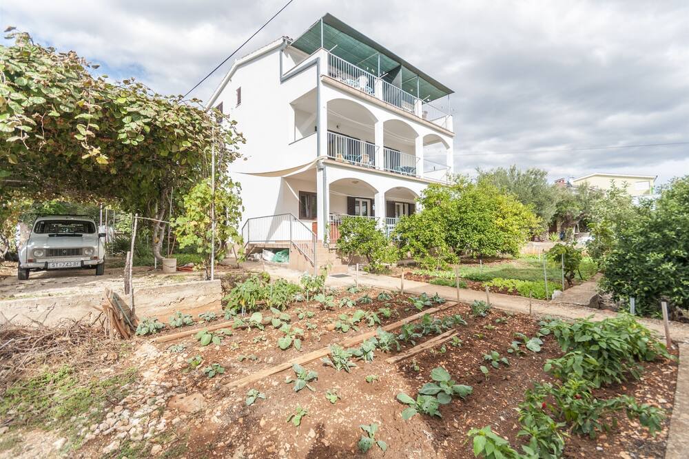Photo of Outdoor in Podglavica