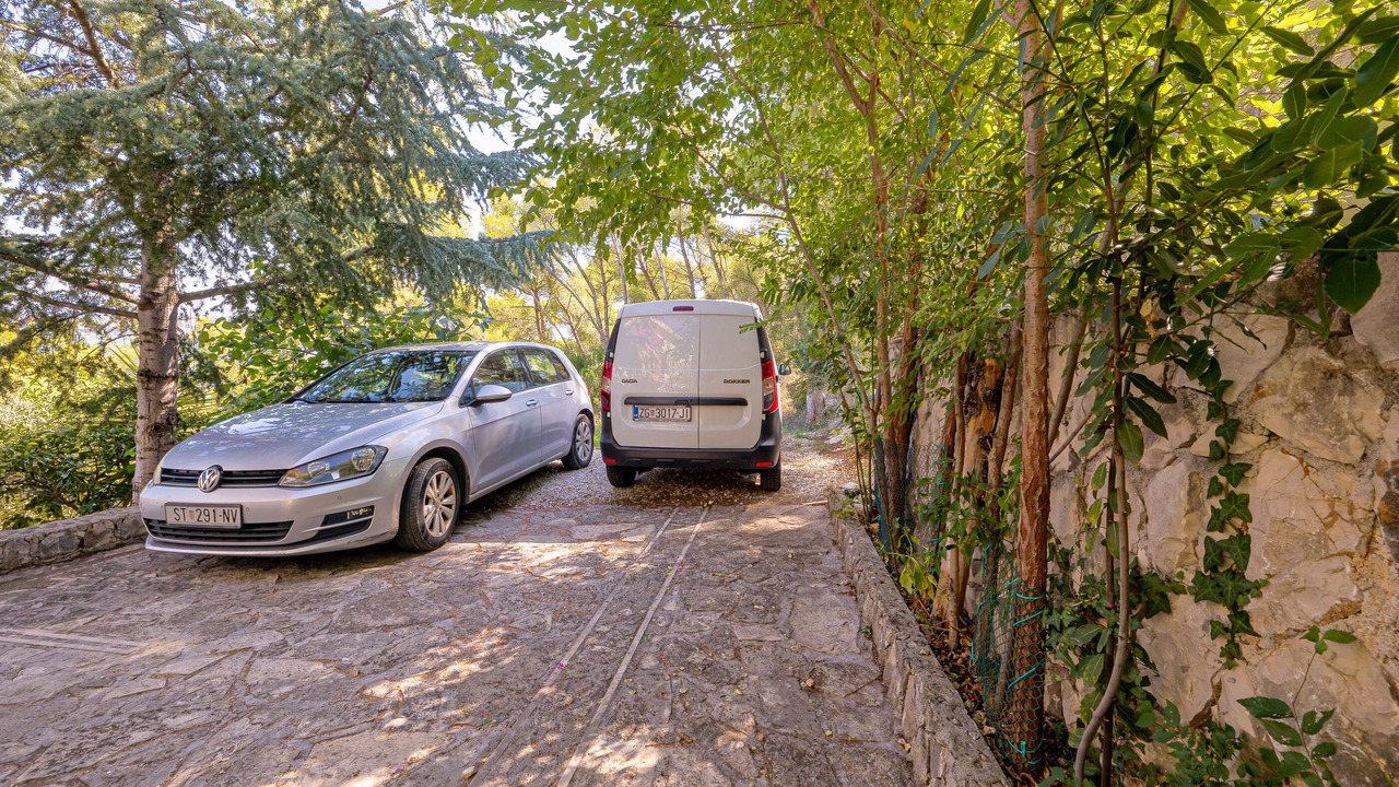 Photo of Outdoor in Okrug Donji